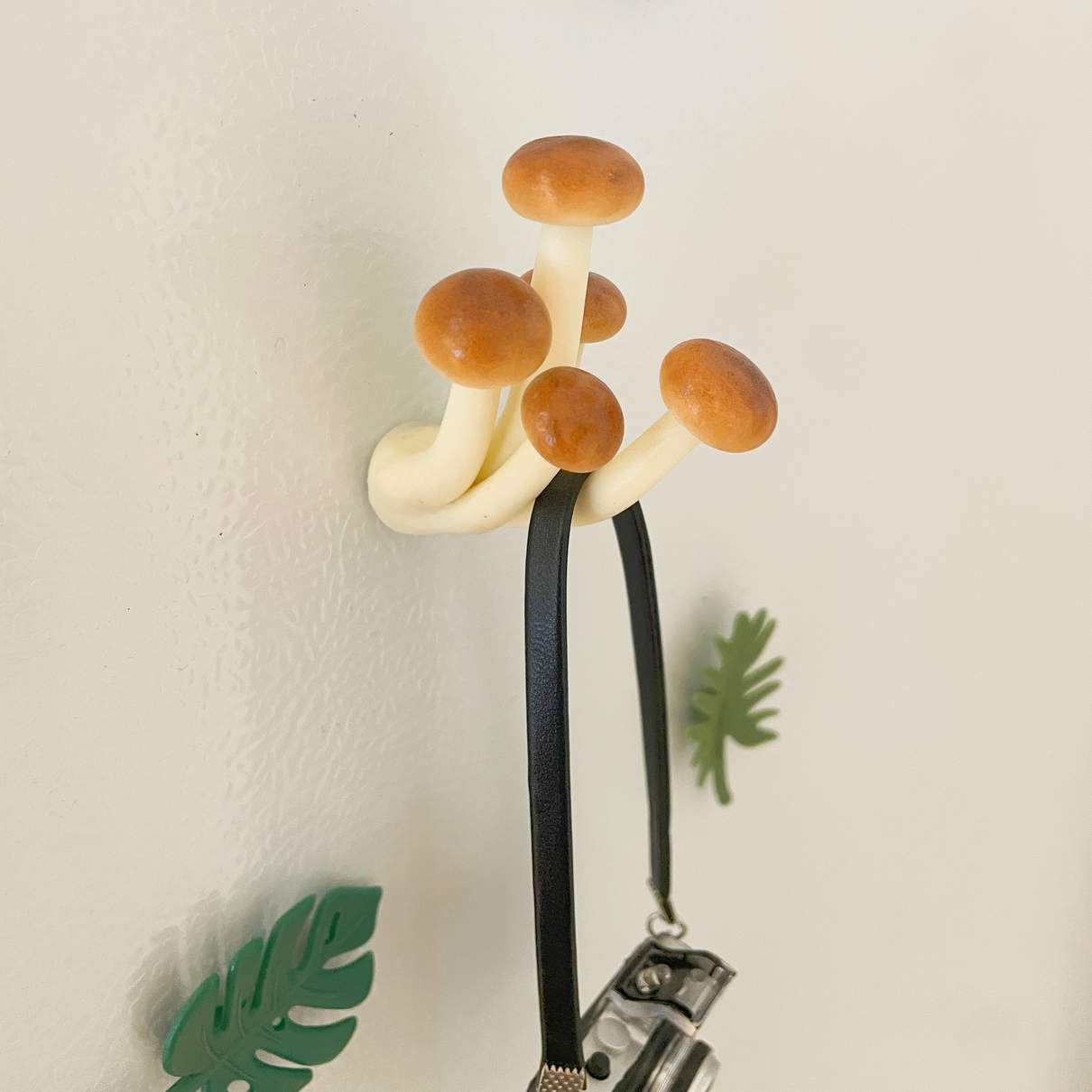 Realistic Brown Quintuple Mushroom