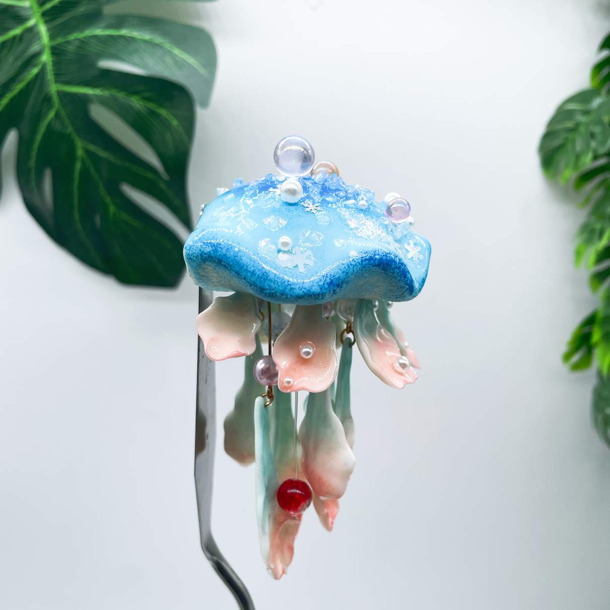 Floating Dreamy Jellyfish Mushroom