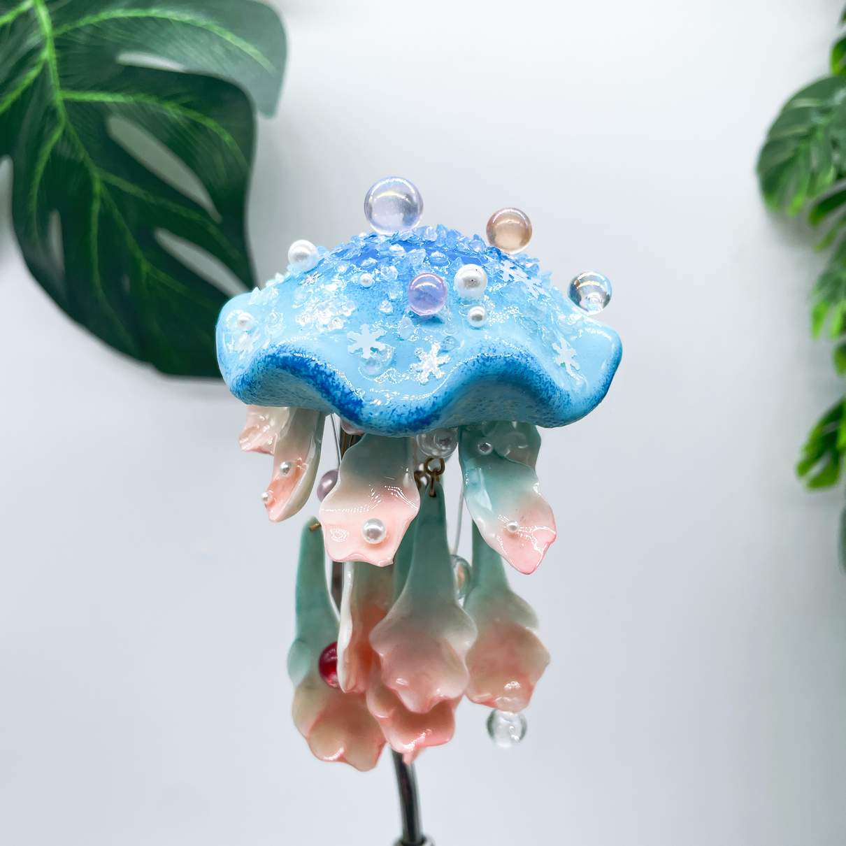 Floating Dreamy Jellyfish Mushroom