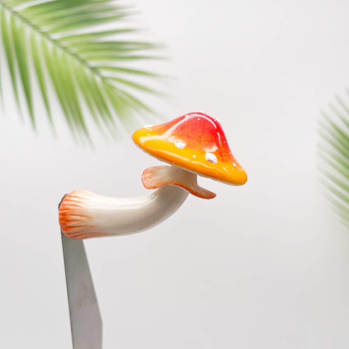Kühlschrankmagnet mit Pilz-Farbverlauf, Rot-Orange